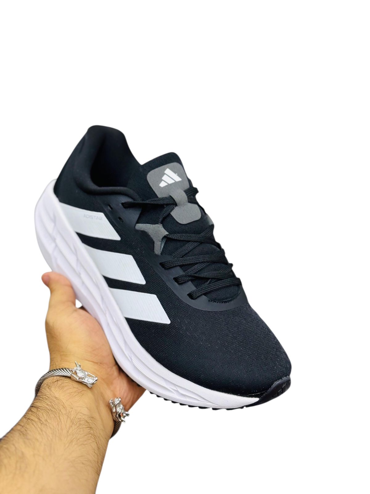 ADIDAS ADISTAR 4 RUNNING SHOES