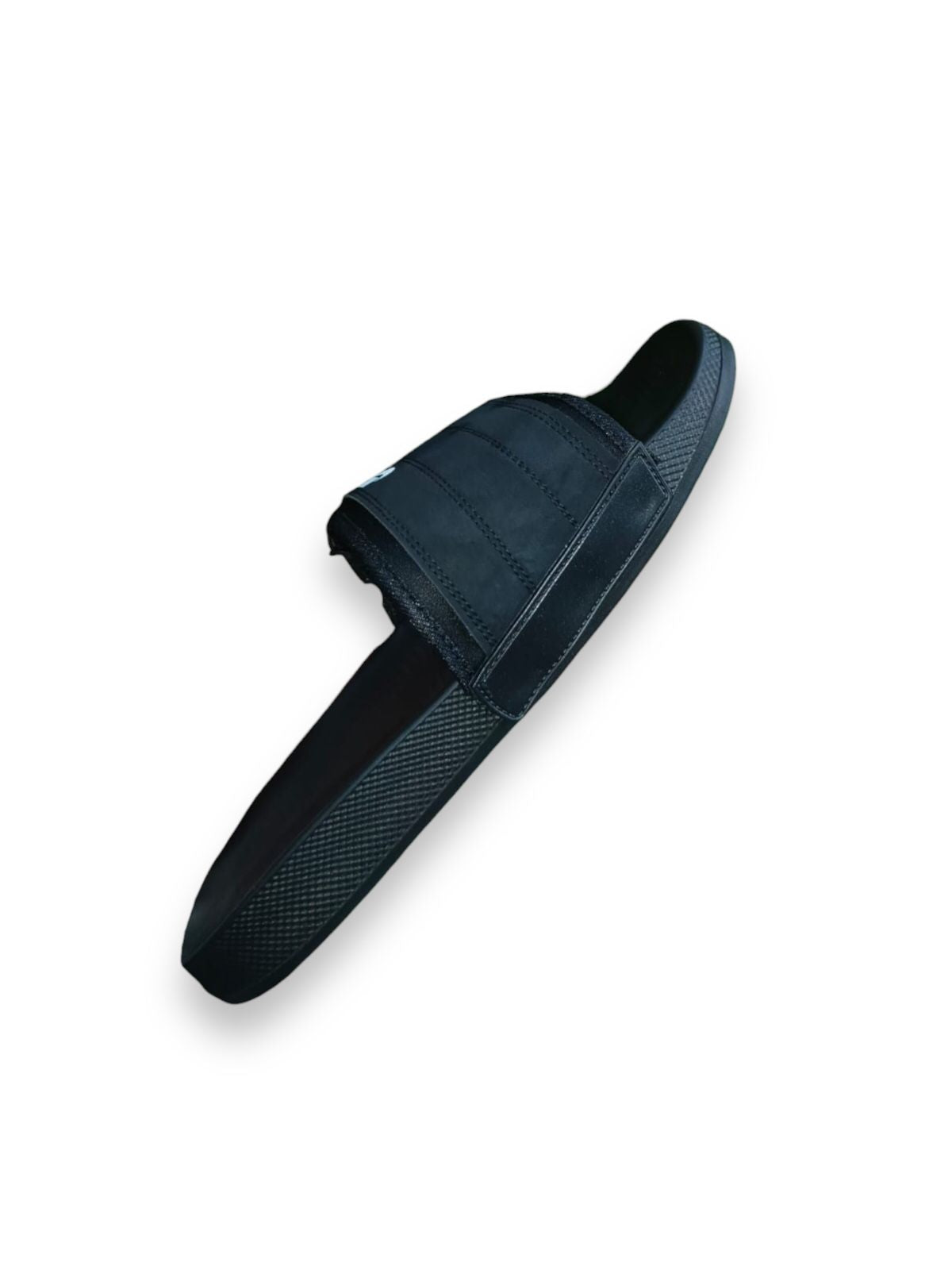 NIKE SLIDERS