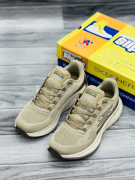 Skechers max cushion foam memory 2