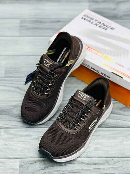 SKECHERS D’LUXE WALKER 2.0