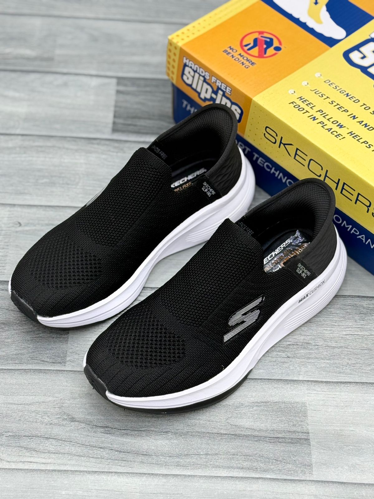 SKECHERS HYPER BURST