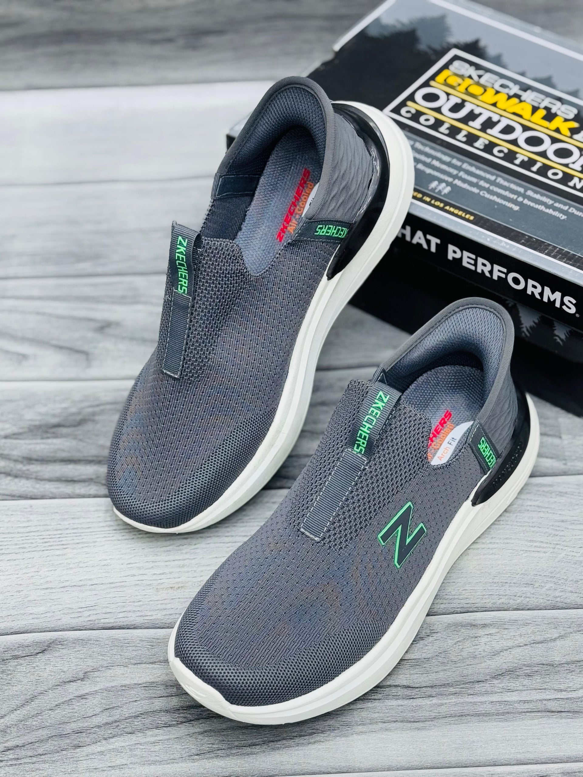 Z SKECHERS