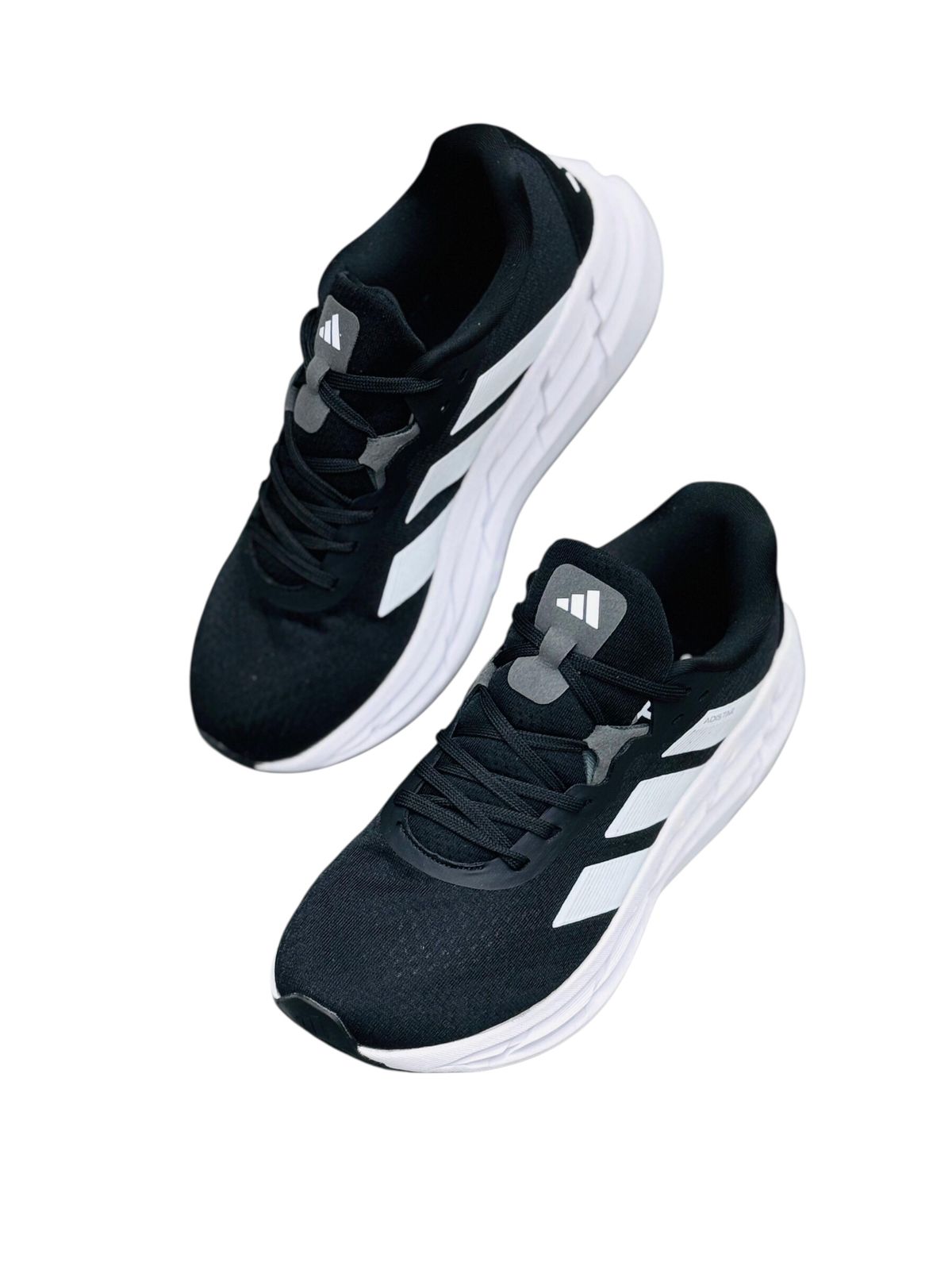 ADIDAS ADISTAR 4 RUNNING SHOES