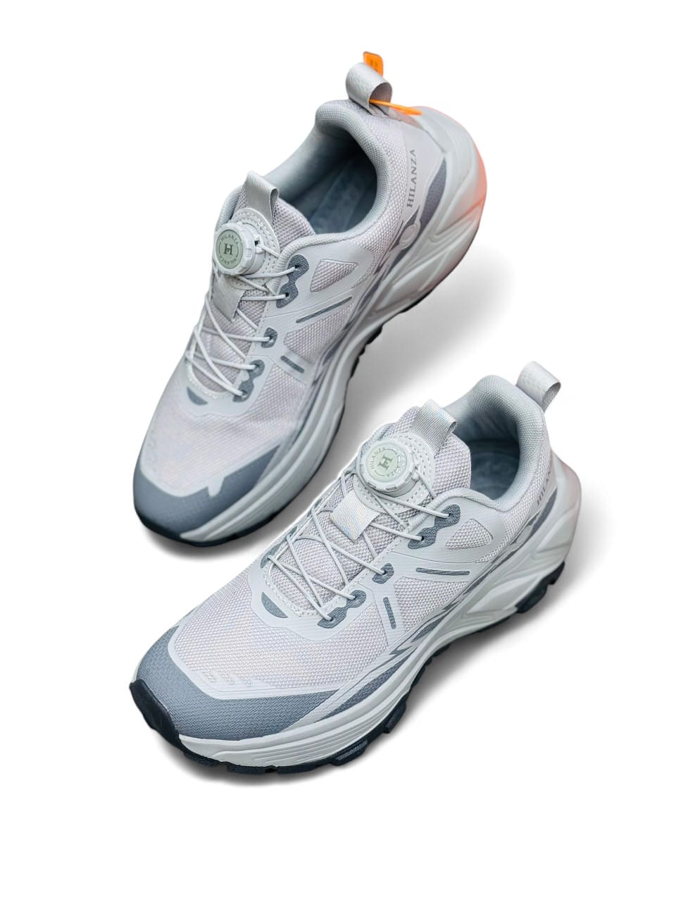 HILANZA SPORTS SHOES