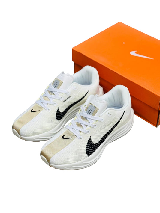 NIKE PEGAUSUS PLUS
