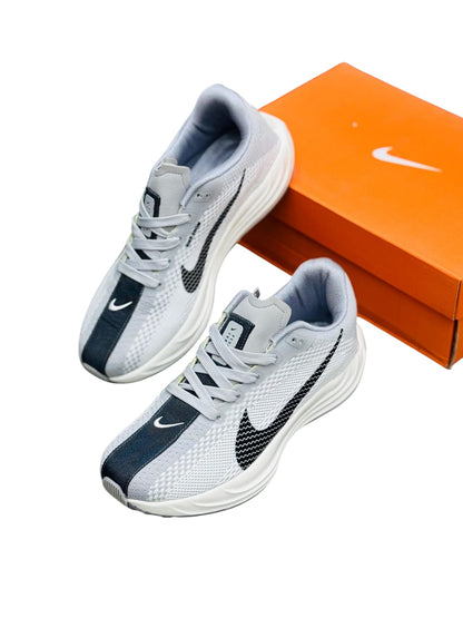 NIKE PEGAUSUS PLUS