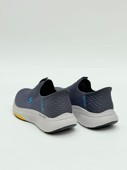 SKECHERS SUPREME MAX CUSHION FOAM MEMORY