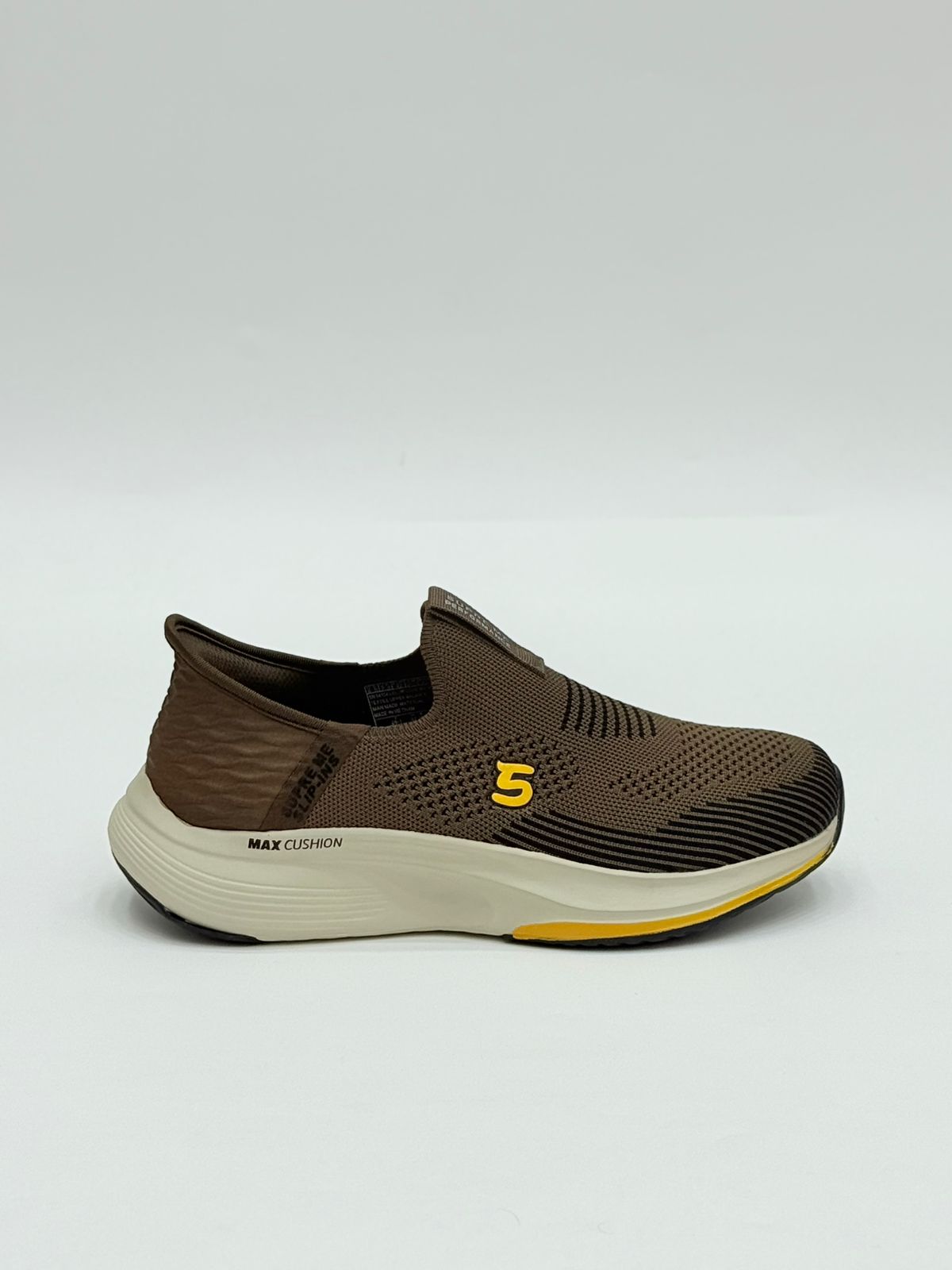 SKECHERS SUPREME MAX CUSHION FOAM MEMORY