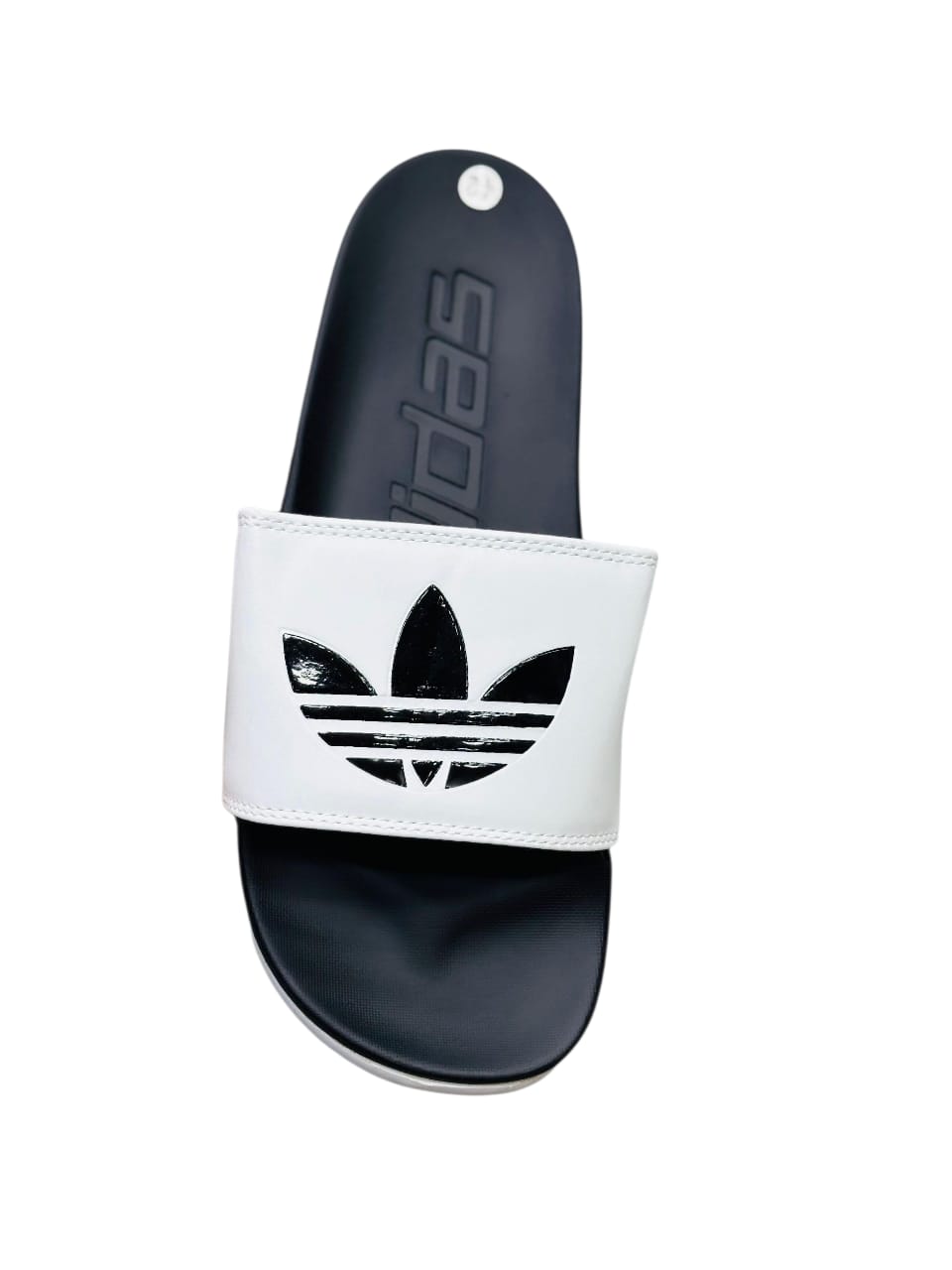 ADIDAS SLIDES