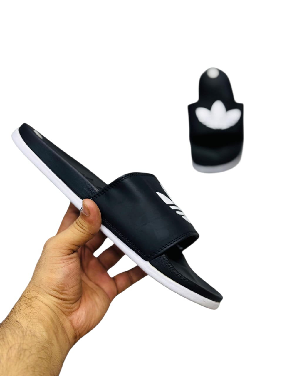 ADIDAS SLIDES