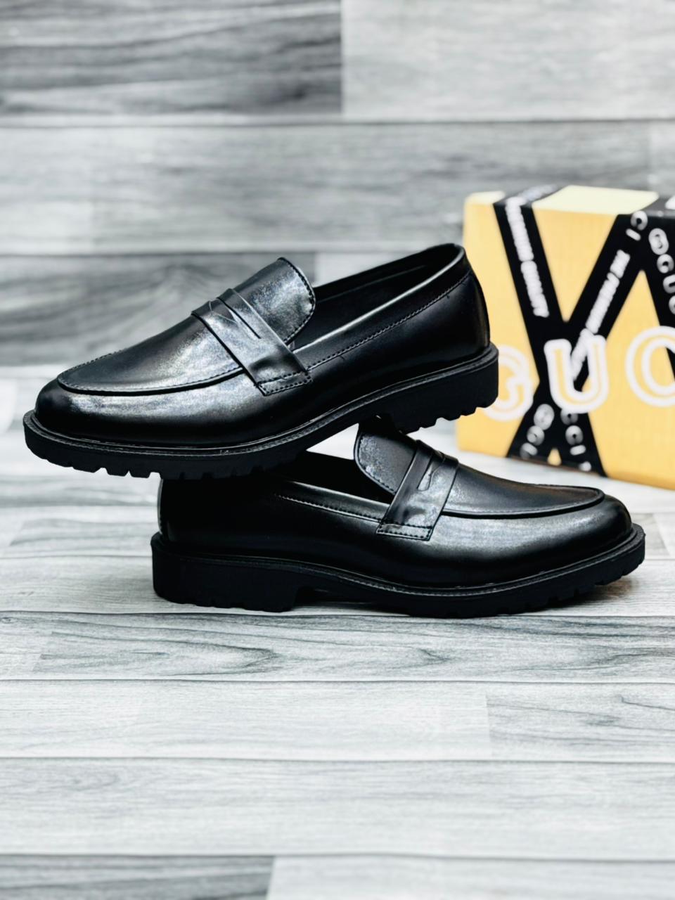 GUCCI HANDMADE SHOES