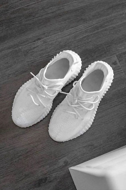 ADIDAS YEEZY