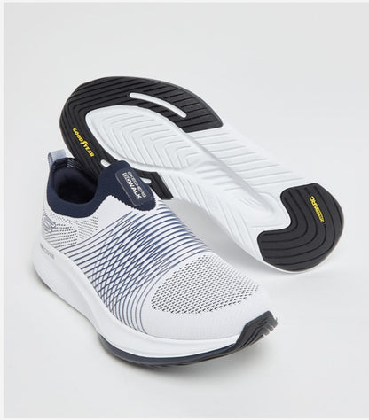 SKECHERS MAX CUSION
