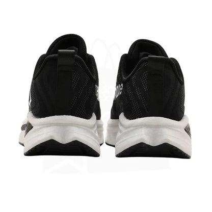 New Balance FuelCell SuperComp Trainer v2 running shoes