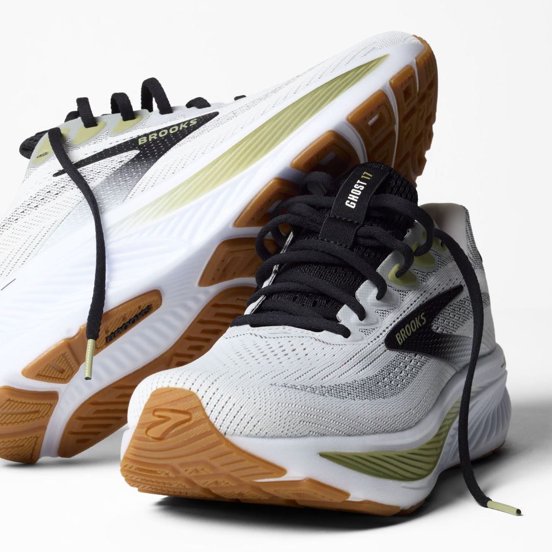 BROOKS GHOST