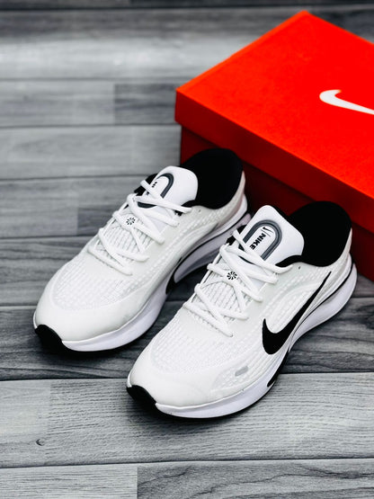 Nike Journey Run