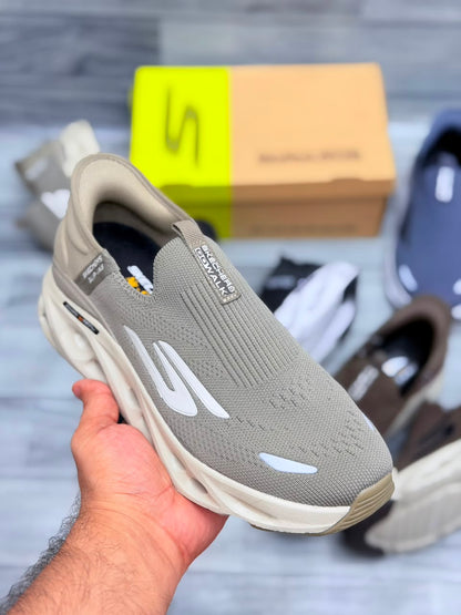 SKECHERS SLIP-INS SWIRL TECH ADITION