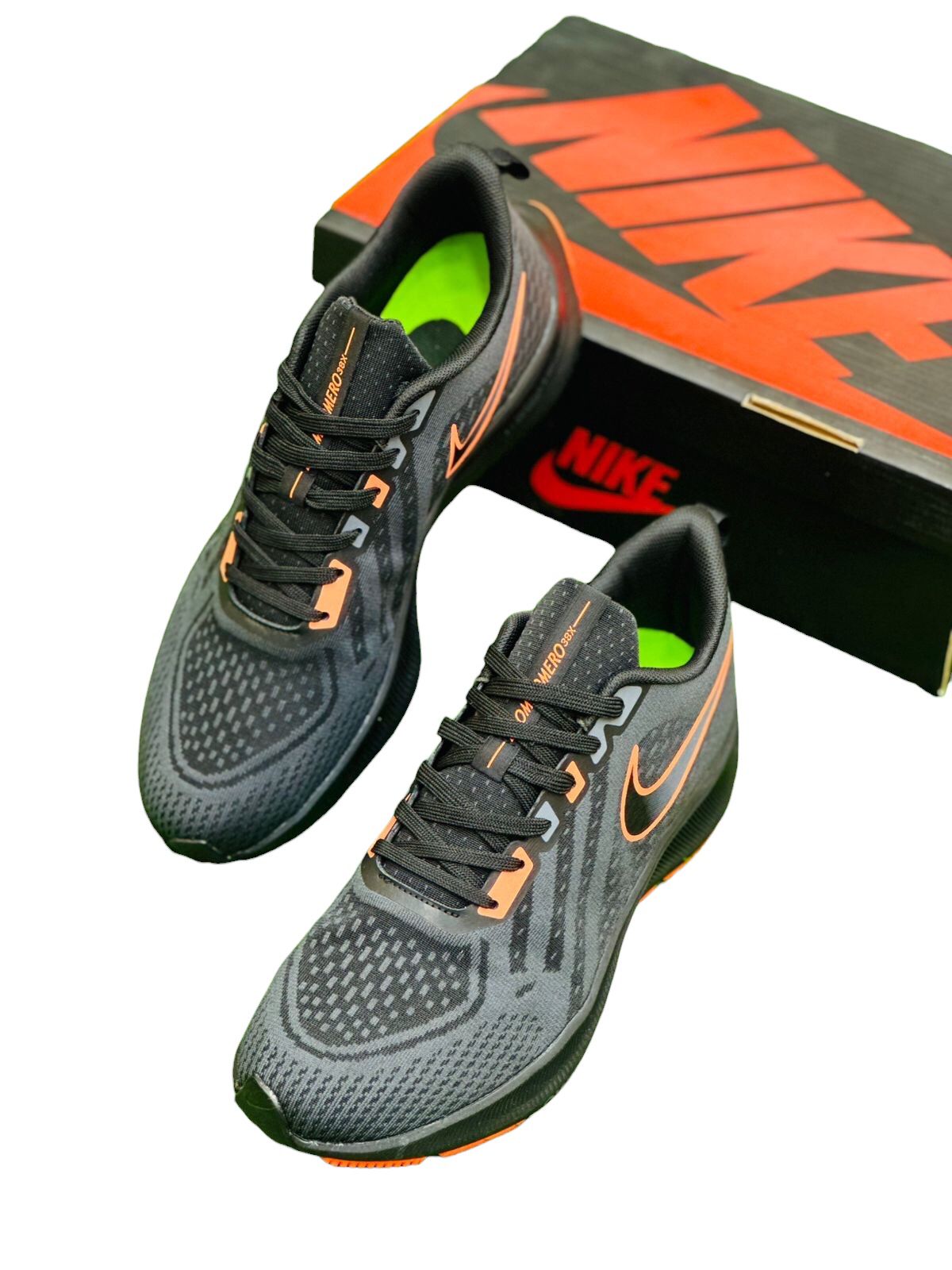 NIKE AIR ZOOM WINFLOW 38X