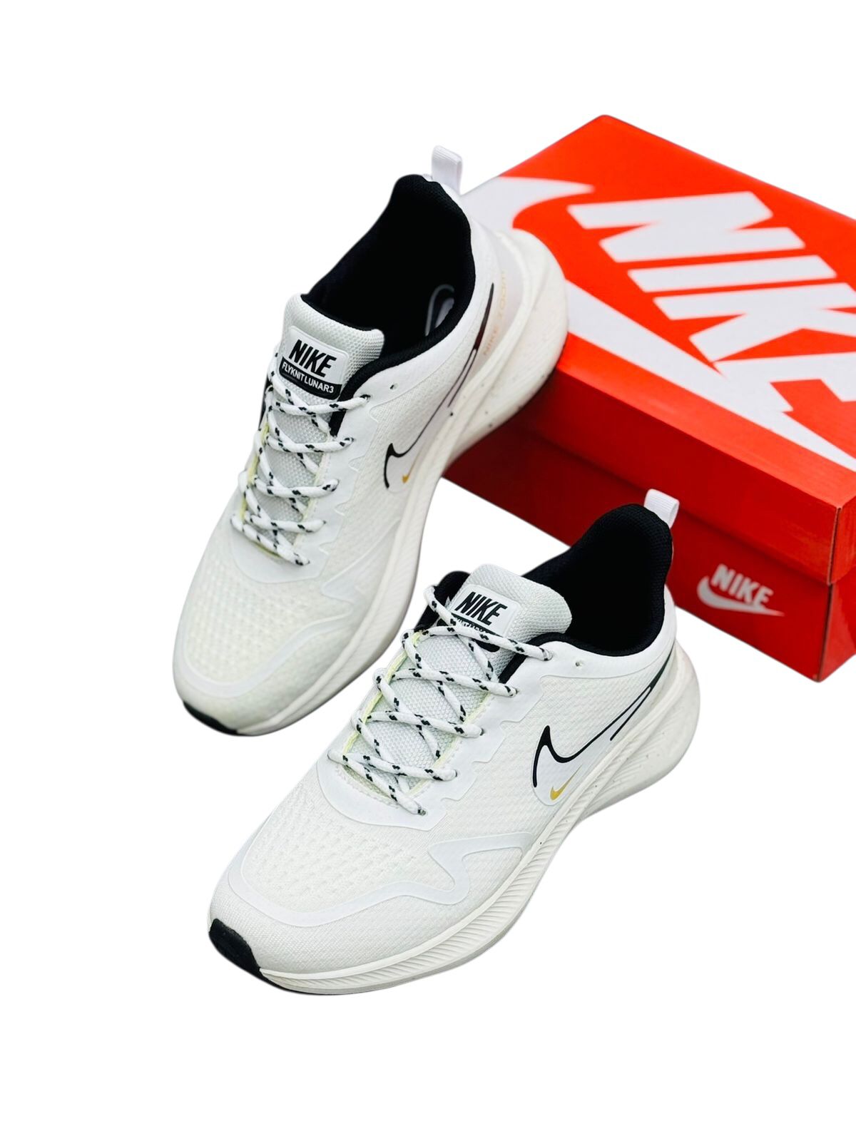 NIKE AIR ZOOM XR RUN