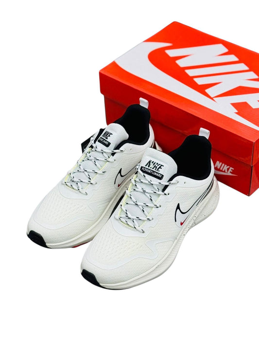 NIKE AIR ZOOM XR RUN