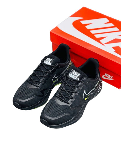 NIKE AIR ZOOM XR RUN