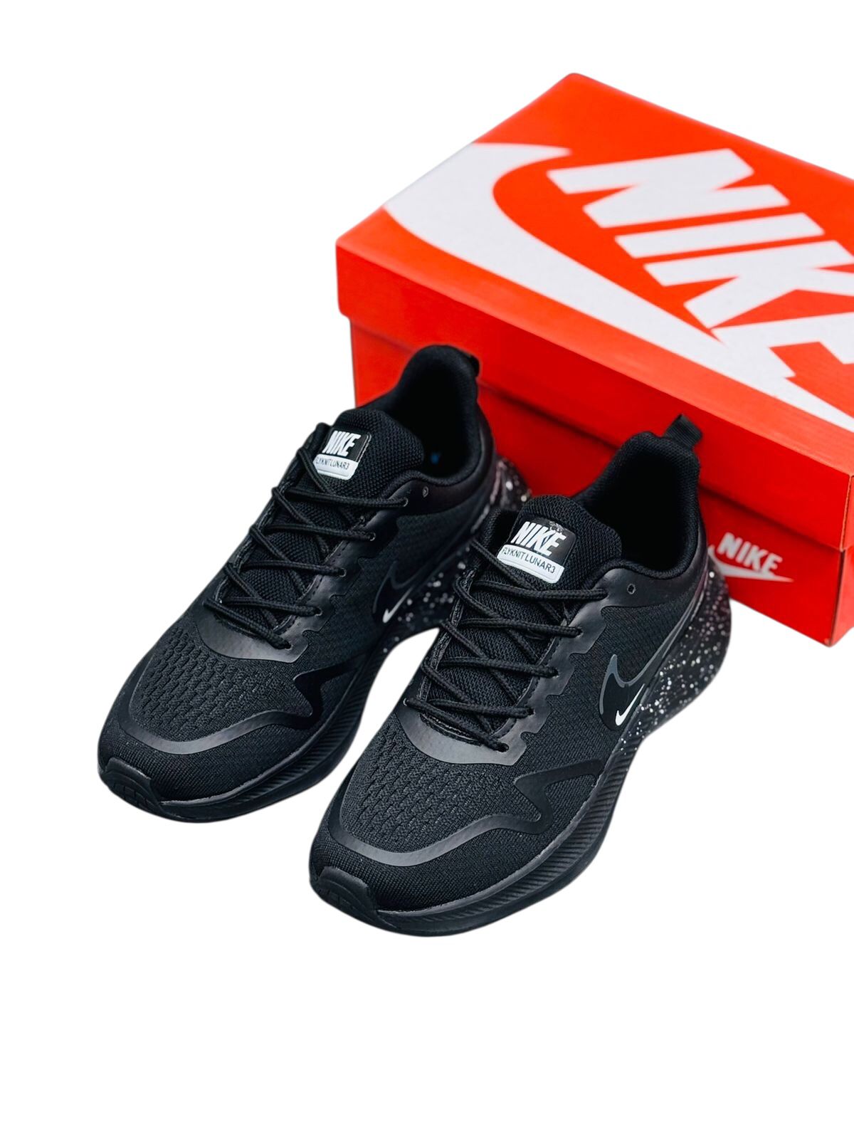 NIKE AIR ZOOM XR RUN