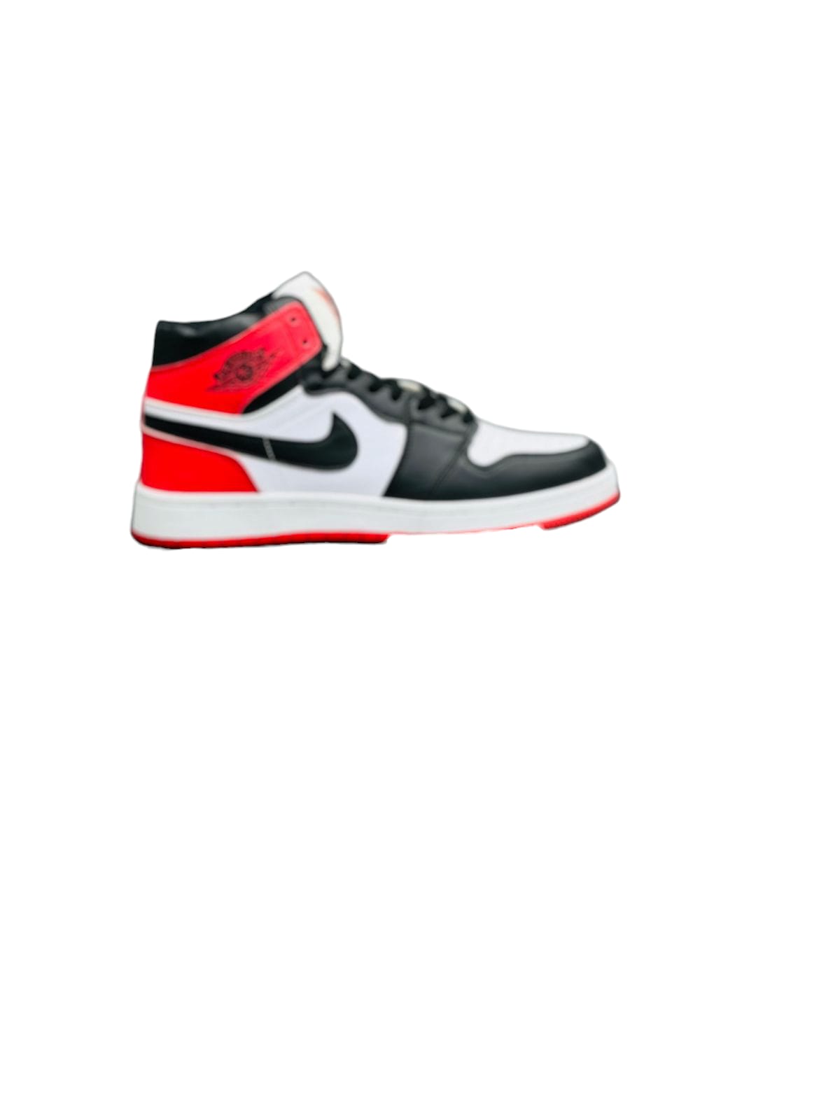 NIKE JORDAN