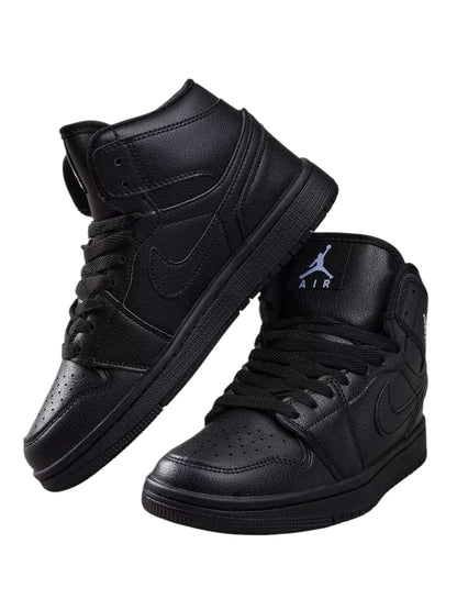 NIKE JORDAN