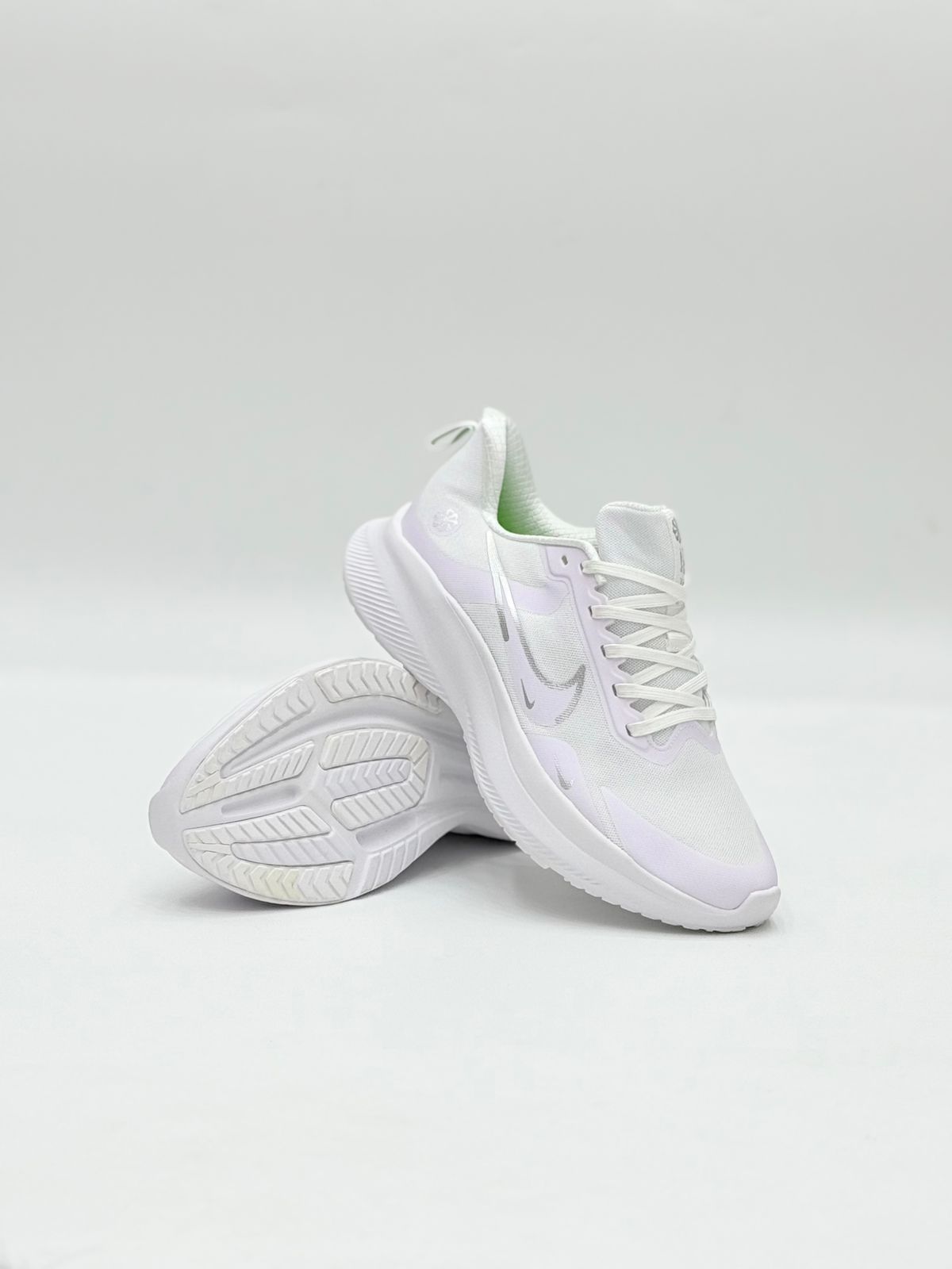 NIKE RUNNERS