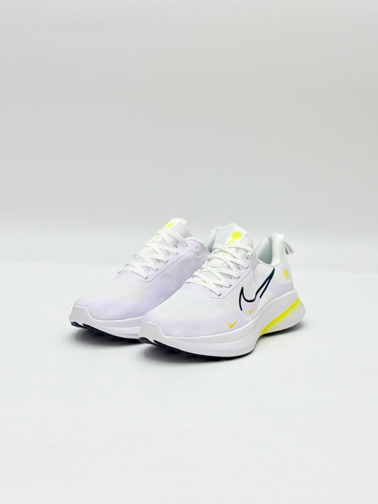 NIKE RUNNERS