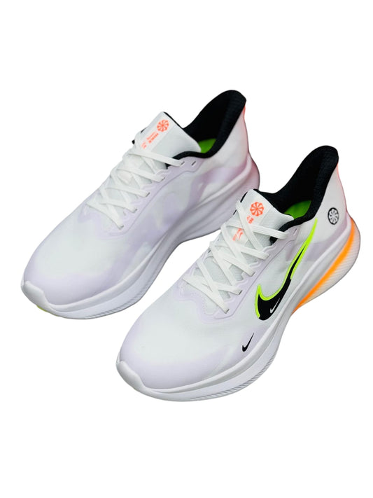 NIKE RUNNERS